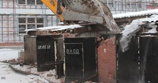 Снос гаража и вывоз мусора в Люберцах - Быстро и качественно от Сварной-Люб от 2059 рублей