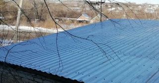 Демонтаж поликарбоната с крыши в Люберцах - услуги по доступной цене от 618 рублей